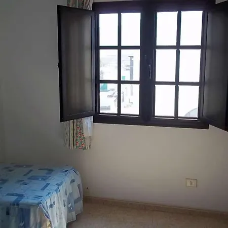 Arrieta Sleeps 4 Wifi Apartment *